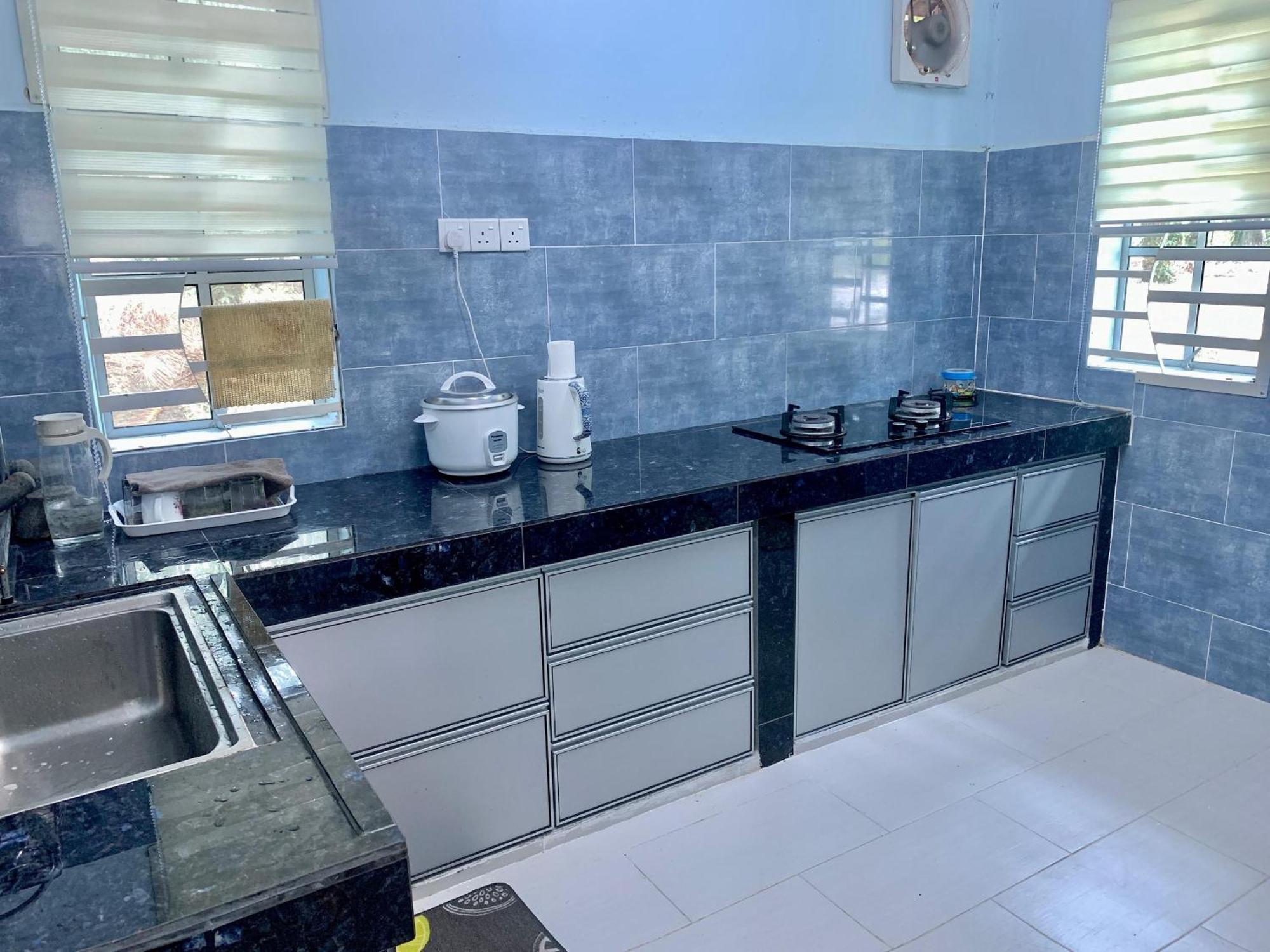 Tiara Inn Homestay 2 Tingkat Pontian Johor Pontian Besar Luaran gambar